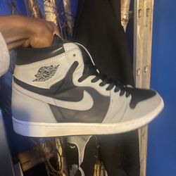 Jordan 1 Shadow 