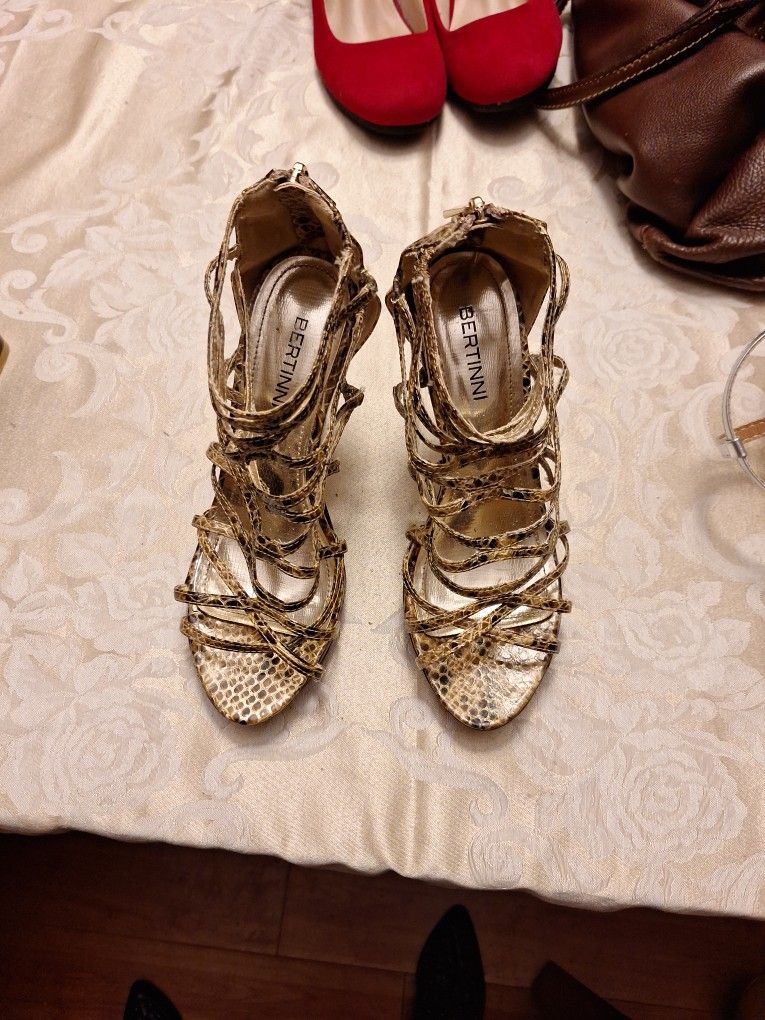 Gold Stilleto