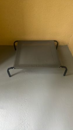 Outdoor pet bed