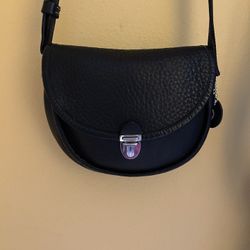 Iconic ROOTS Leather Purse 