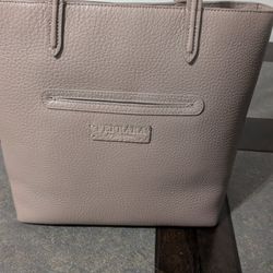 Women's COACH Purse $100 Pickup In Oakdale 