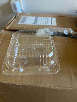 Clear Plastic Clamshell Food Container