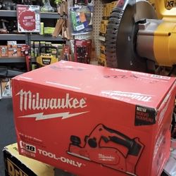 MILWAUKEE M18 3 - 1/4" PLANER (TOOL ONLY)