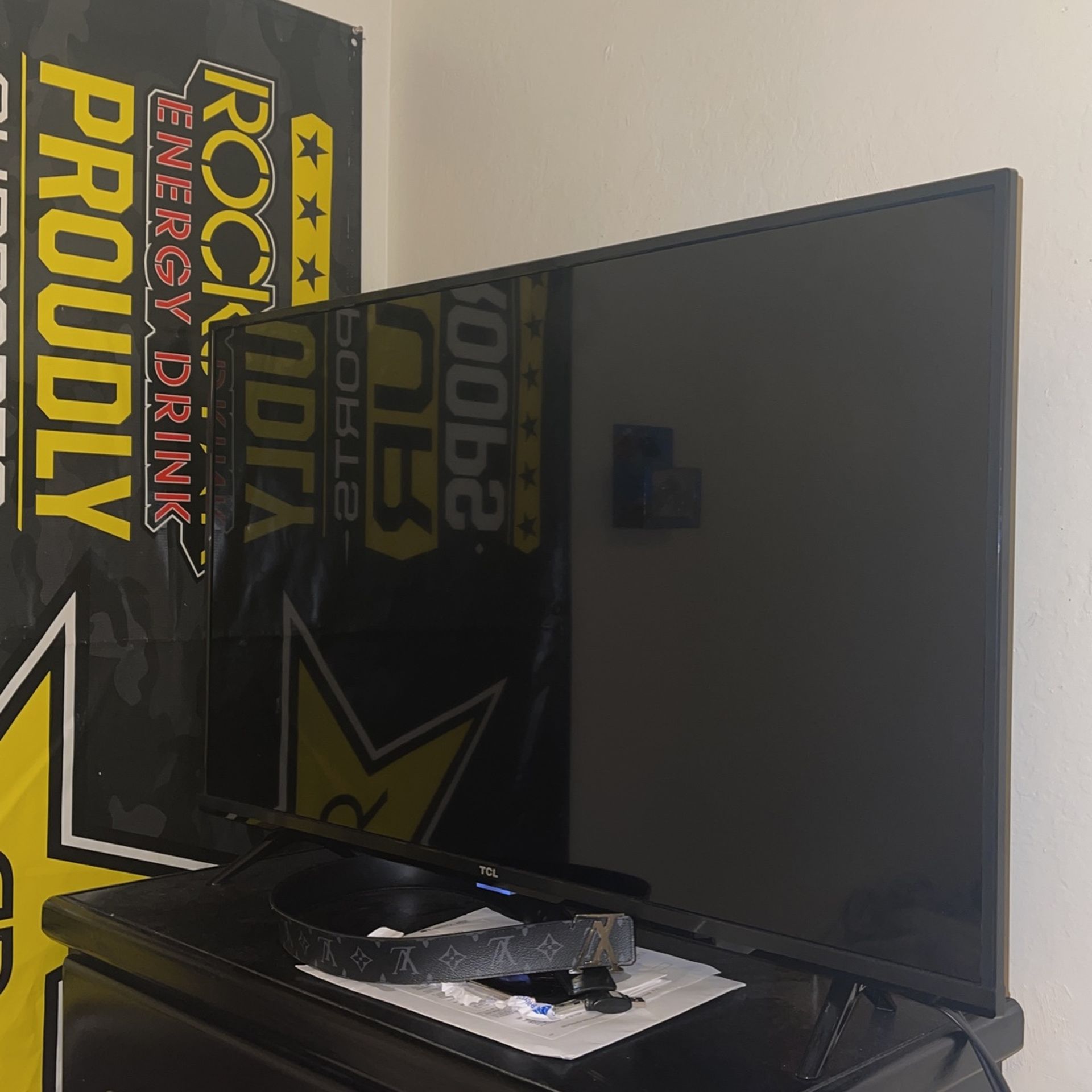 50in Tv Screen TCL