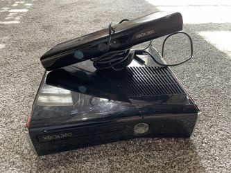 X box 360 With Kinect