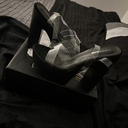 Clear/Black Heel