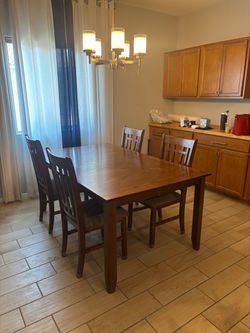 Wooden Dining Room Table with Leaf Extension
