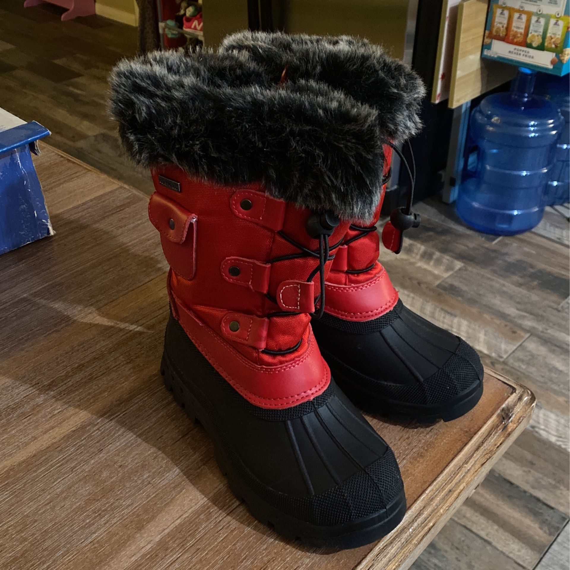 Kids Snow Boots Size 1 