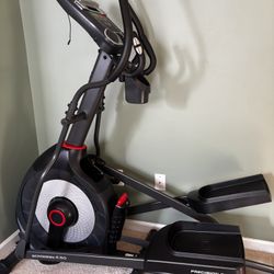 Schwinn 430 Elliptical Trainer – Great Condition – Ready to Use