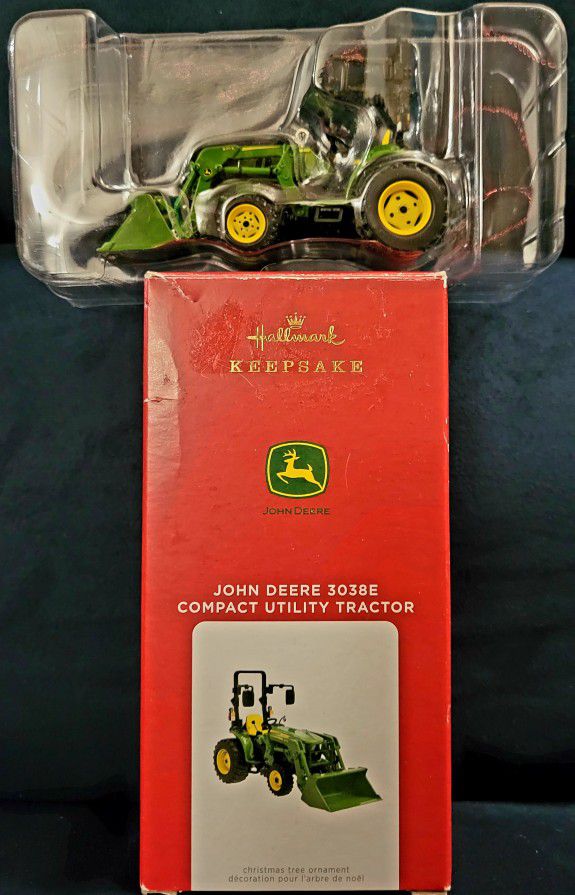 Hallmark Keepsake John Deere 3038E Compact Utility Tractor Ornament
