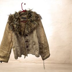 Pamela McCoyCollections suede jacket