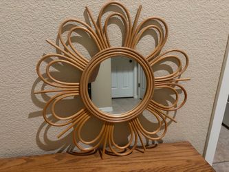 Charming Modern Natural Rattan Accent Wall Mirror