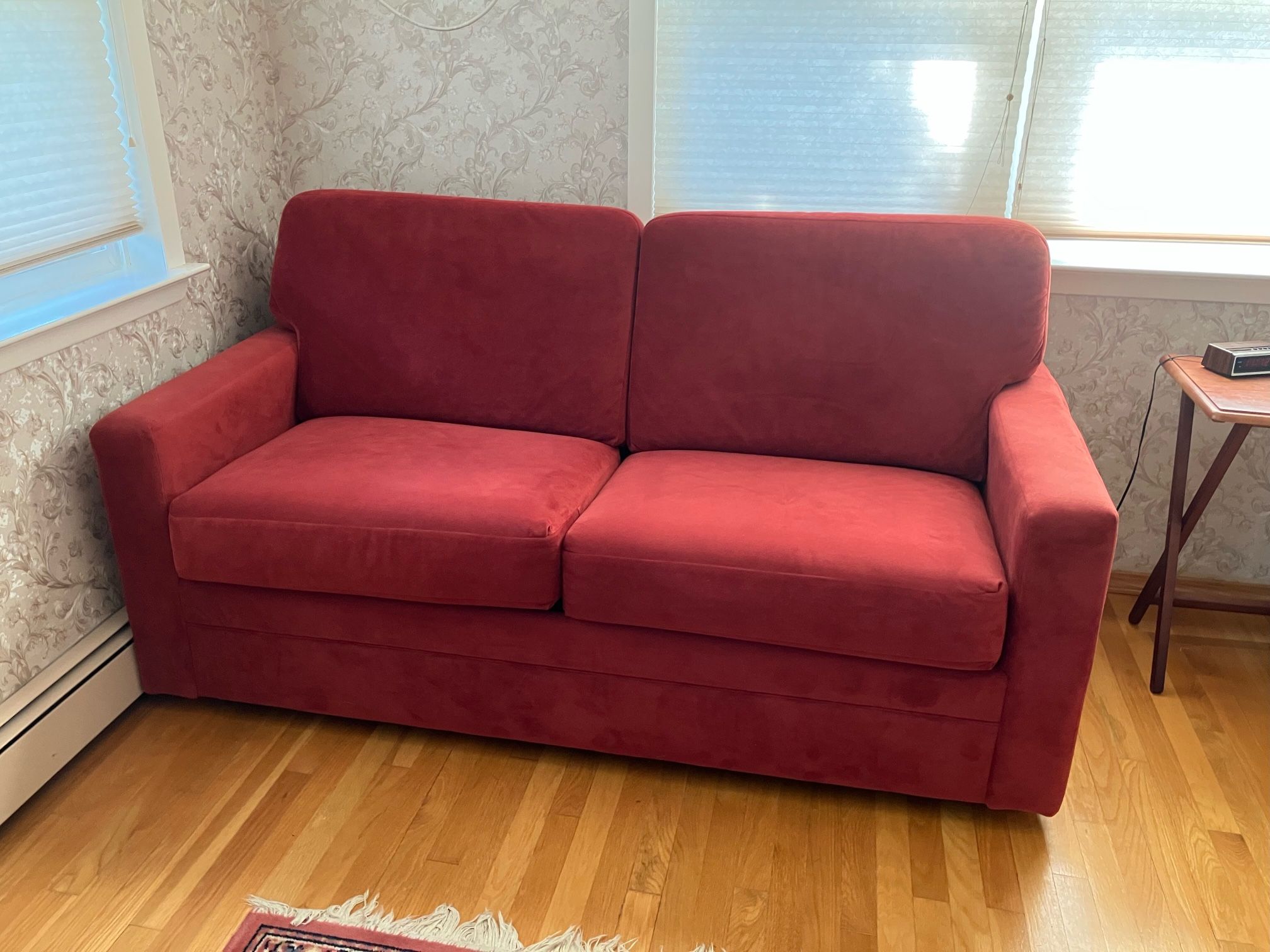 Red Lay-Z-Boy Pull-out Couch Loveseat Sofa