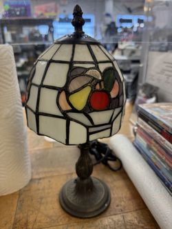 Tiffany Style Stained Glass Lamp Fruit Bowl Design 12.5" Tall