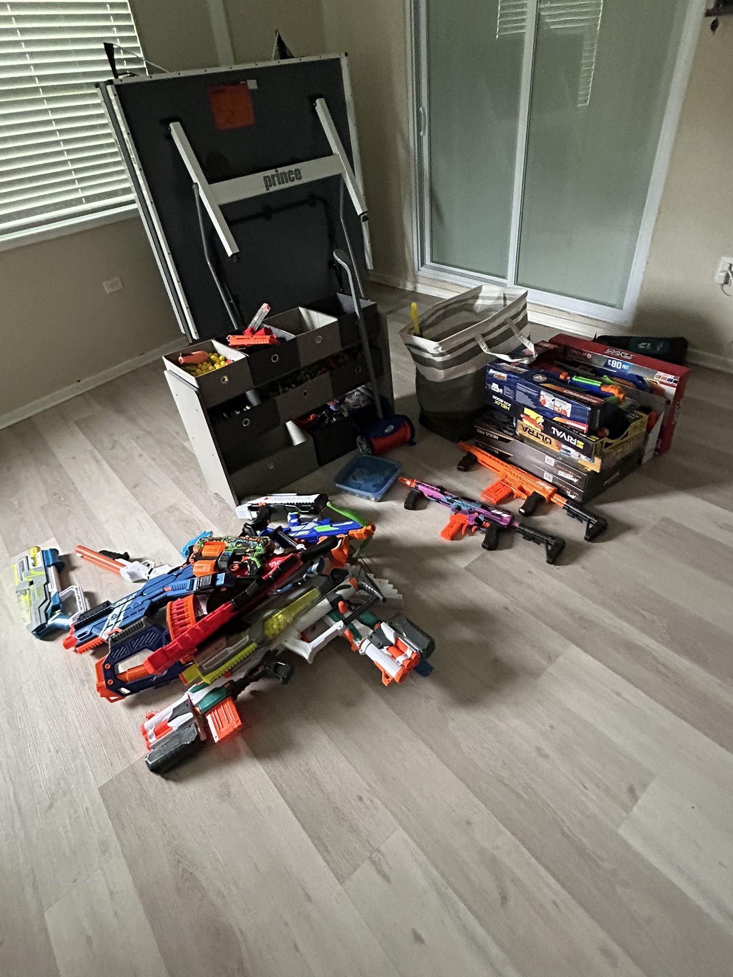Nerf Gun Lot (with bullets)
