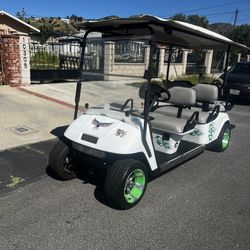Golf Cart EZ Go Family Cart 6 Seater with Charger 