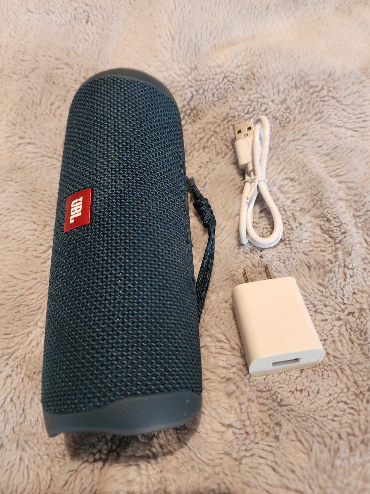 🔥🔥JBL Flip 5 Portable Waterproof Wireless Bluetooth Speaker - Black(new)🔥