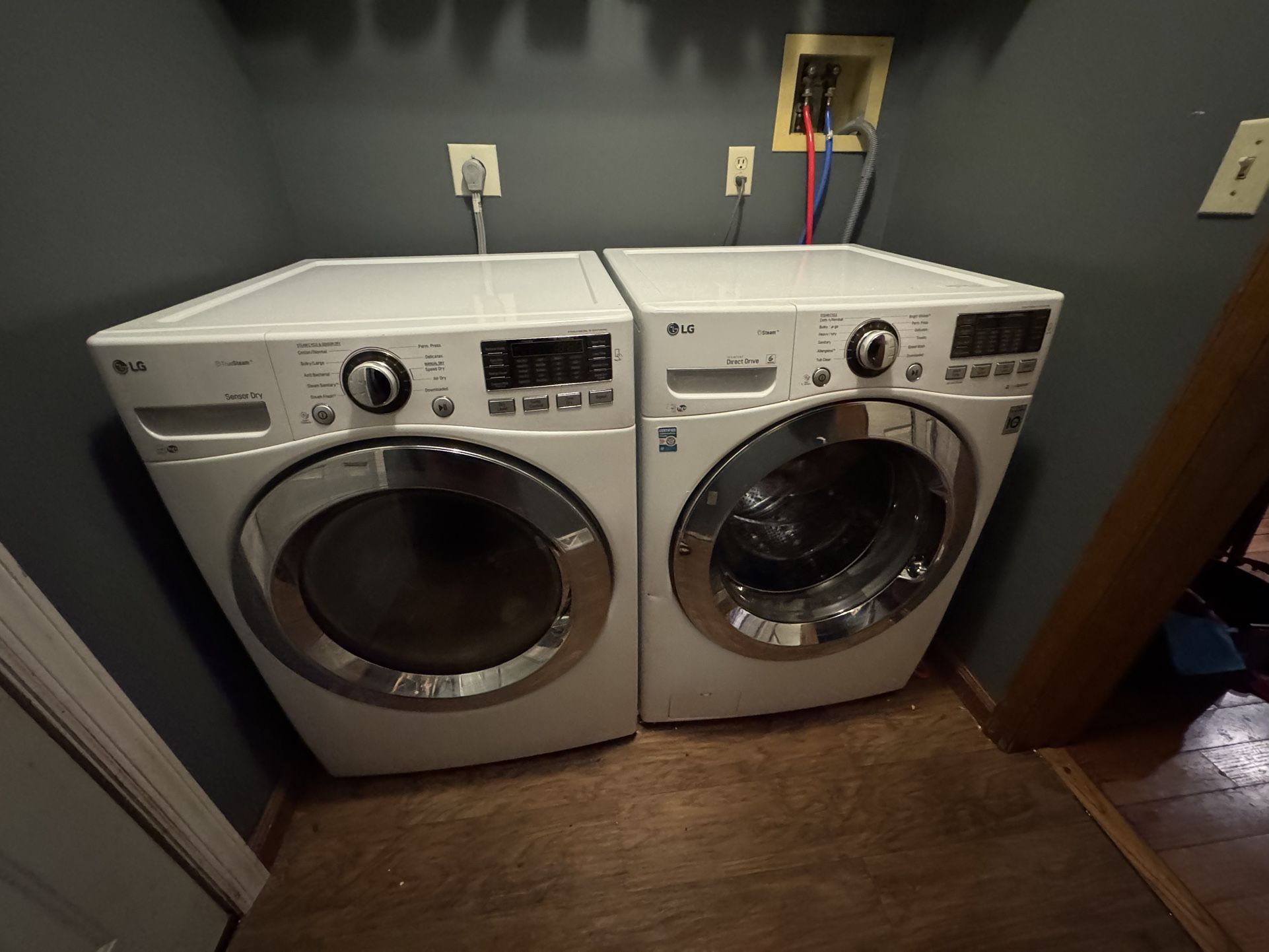 LG Efficient Front Loading Washer And Dryer