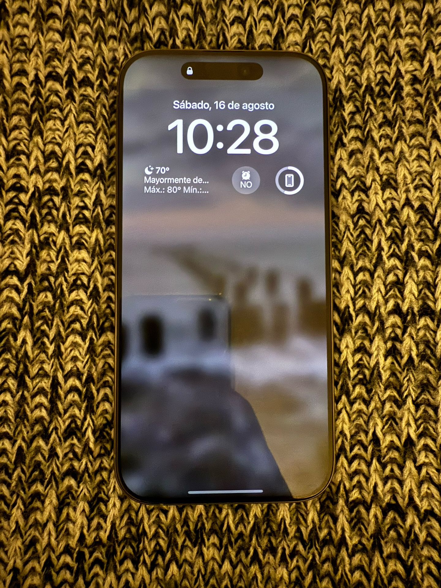 iPhone 16 Pro AT&T