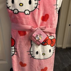 Hello Kitty Valentines Blanket