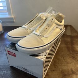 Brand New Vans Old Skool 