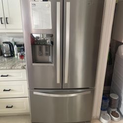Refrigerator For Sale