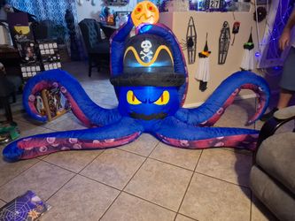 8' Halloween Octopus Inflatable