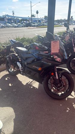 2023 Yamaha R3