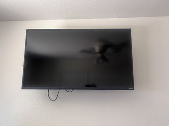 40 Inch Vizio TV And Stand