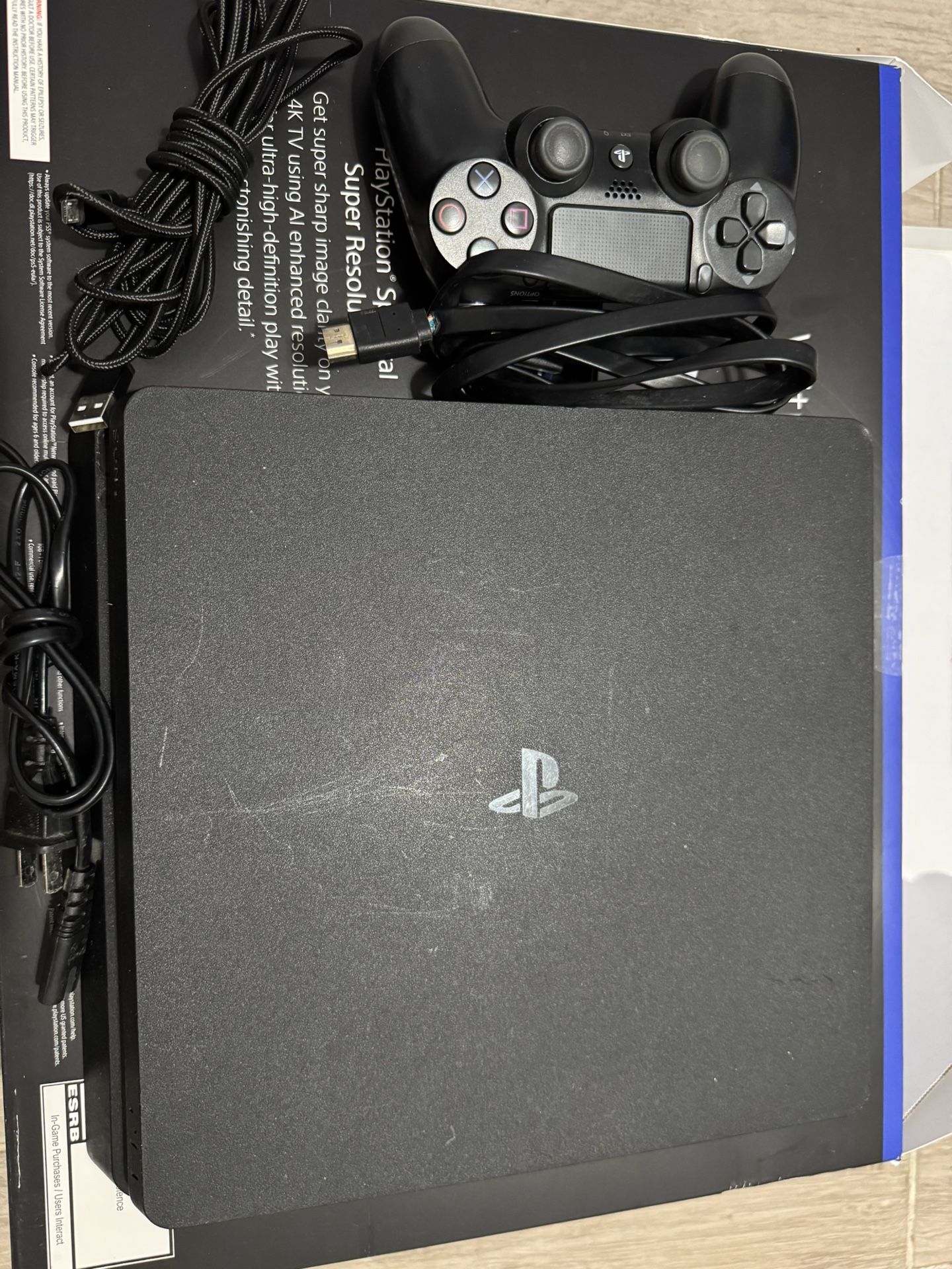 PS4 Slim