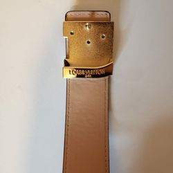 Louis Vuitton Belt for Sale in Dallas, TX - OfferUp