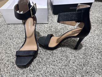Heels SIZE 5
