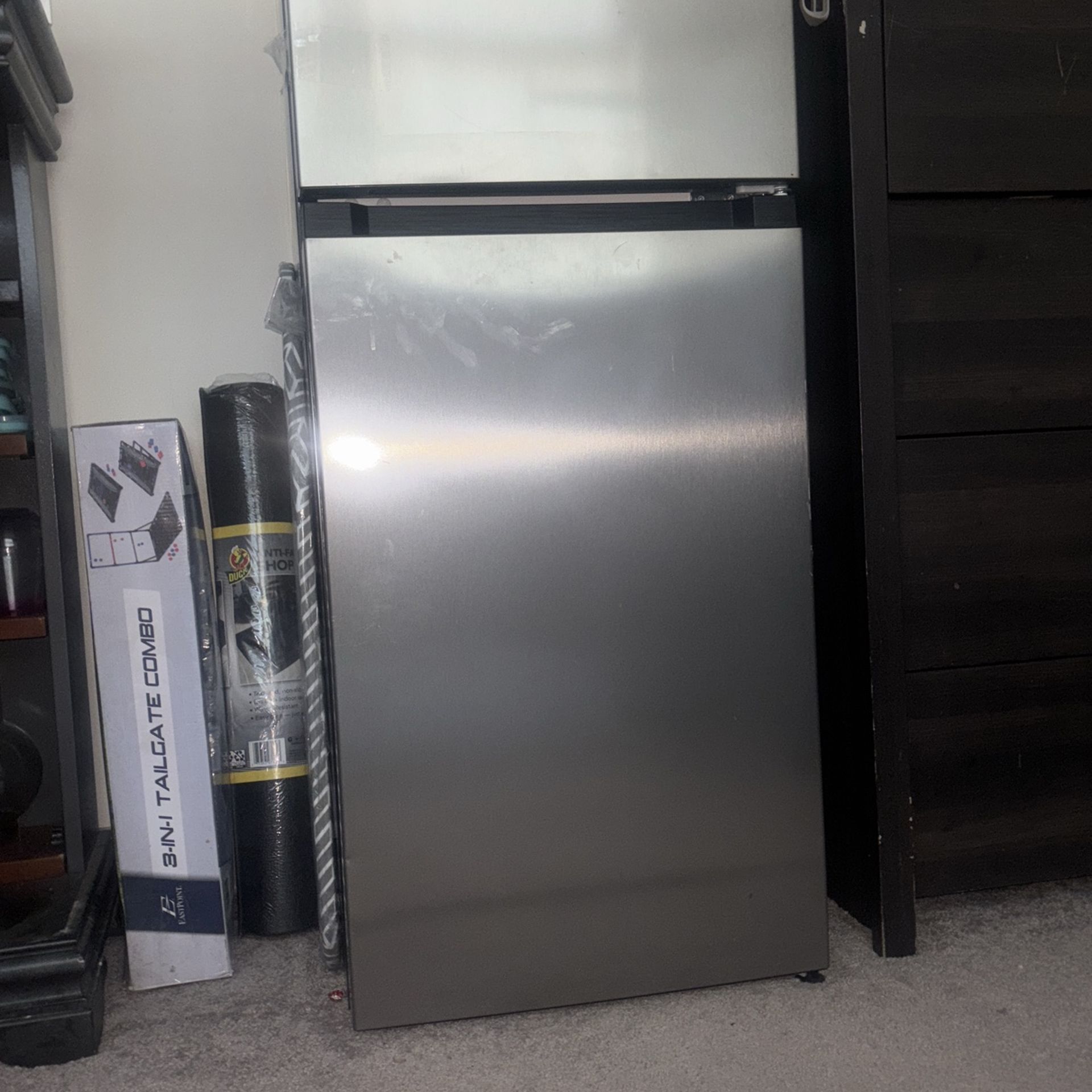 Brand New Fridge / Freezer 