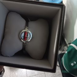 GUCCI WOMEN  WATCH
