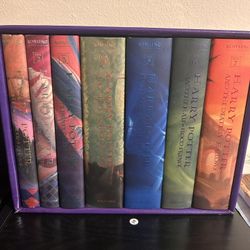 Harry Potter Complete Series Hard Cover 1-7 JK Rowling Scholastic