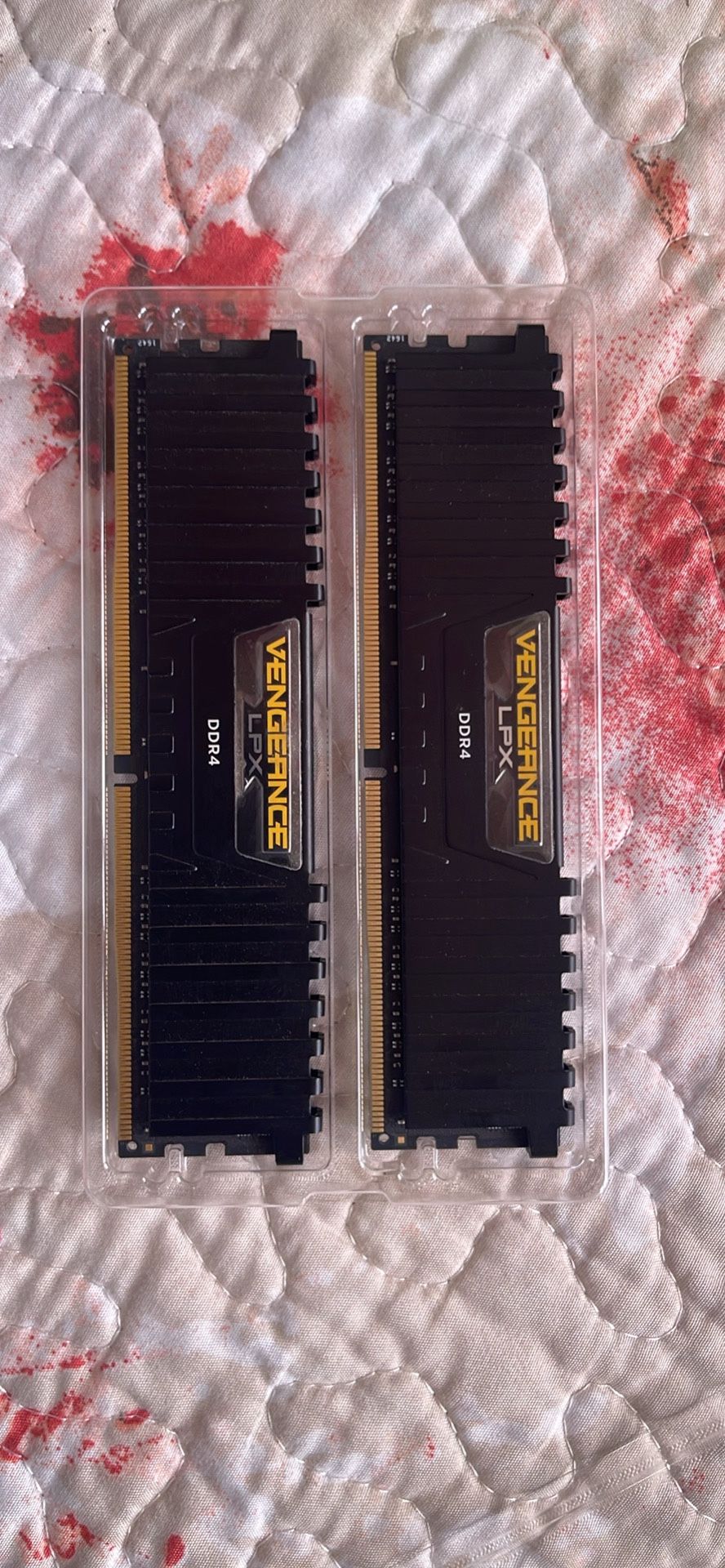 Corsair Vengeance 2x8 16gb RAM 