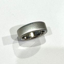 Oura Ring 4 Size 11 - Brushed Silver - Lightly Used