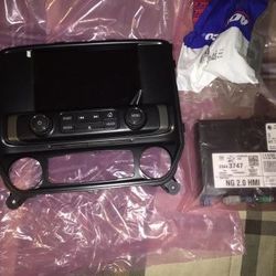 2014-2015 Chevy Silverado Audio Control Panel