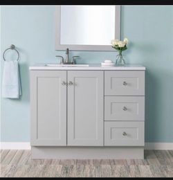 Glacier Bay Bannister 43 in. Single Sink Pearl Gray Freestanding Bath Vanity with Granite-Look Colorpoint White Cultured Marble Top