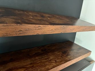 Floating shelves