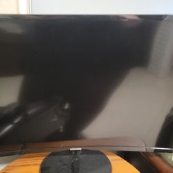 32" CURVED SAMSUNG HD MONITOR