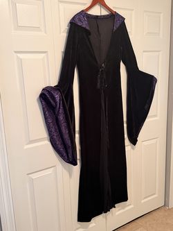 Hooded Cape Cloak - One Size