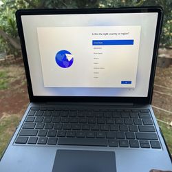 Microsoft Surface laptop With Case