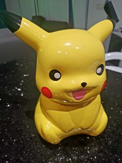Pokémon: Pikachu Piggy Bank - For Coins