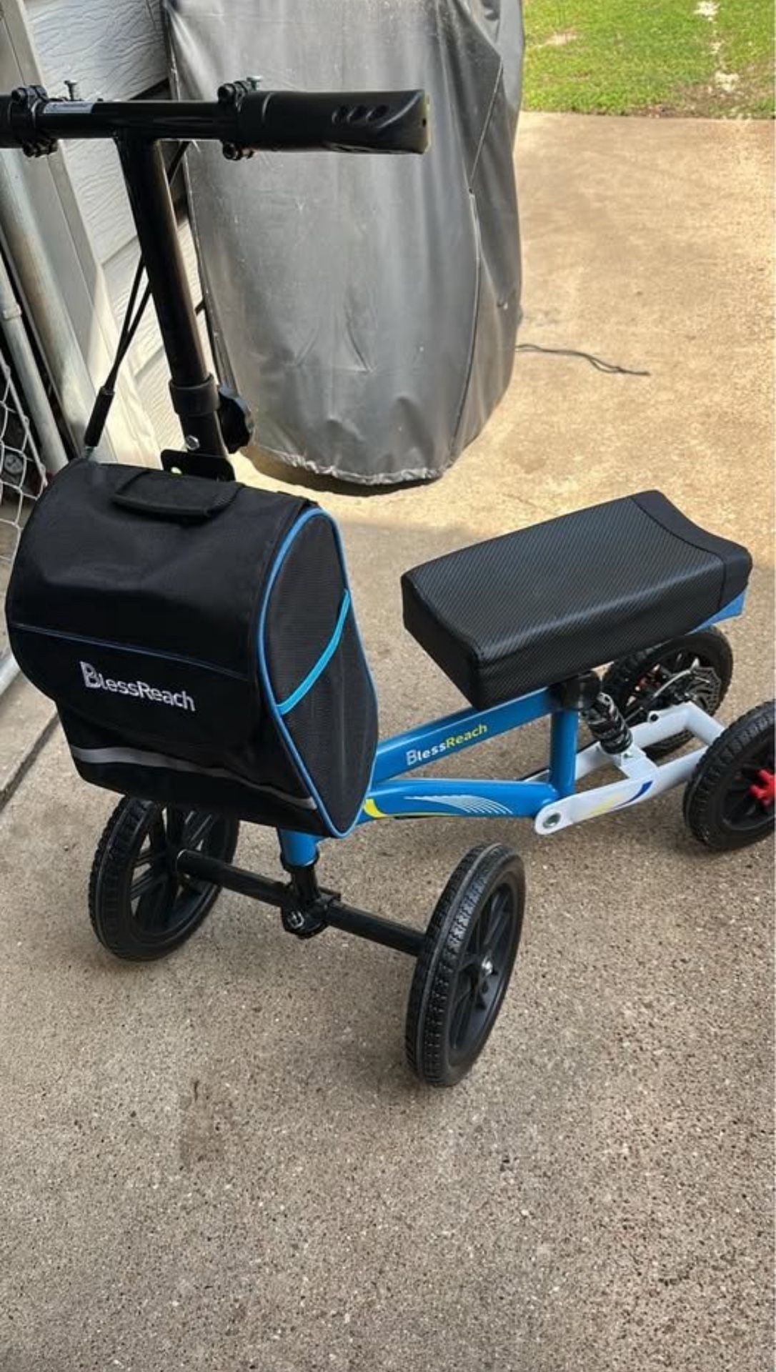 Knee Scooter-Like New