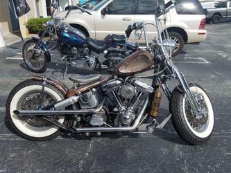 Gorgeous springer front end bobber!!!  Bobber bikes, Classic motorcycles,  Vintage bikes