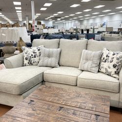 New 92” Sofa Chaise 🔥🔥 SPECIAL 