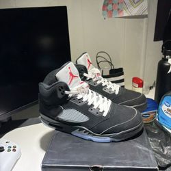 Jordan 5 black metallic