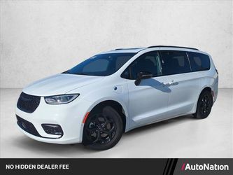 2024 Chrysler Pacifica Hybrid