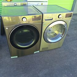 LG Washer and dryer Set